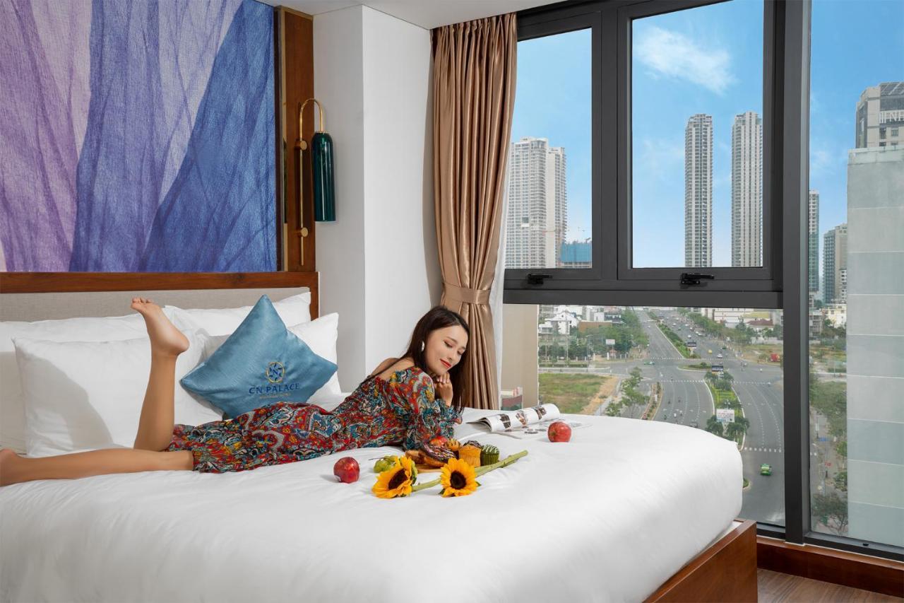 Cn Palace Boutique Hotel & Spa Da Nang Esterno foto
