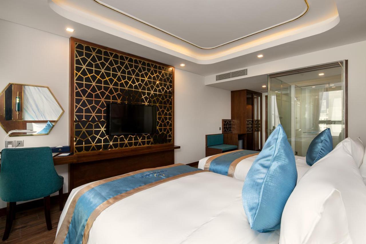 Cn Palace Boutique Hotel & Spa Da Nang Esterno foto