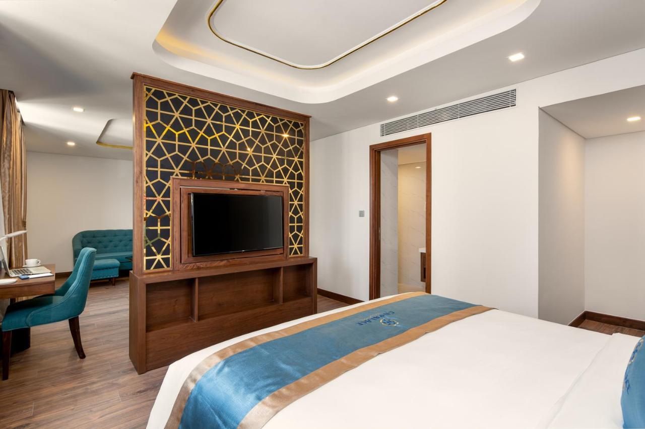 Cn Palace Boutique Hotel & Spa Da Nang Esterno foto