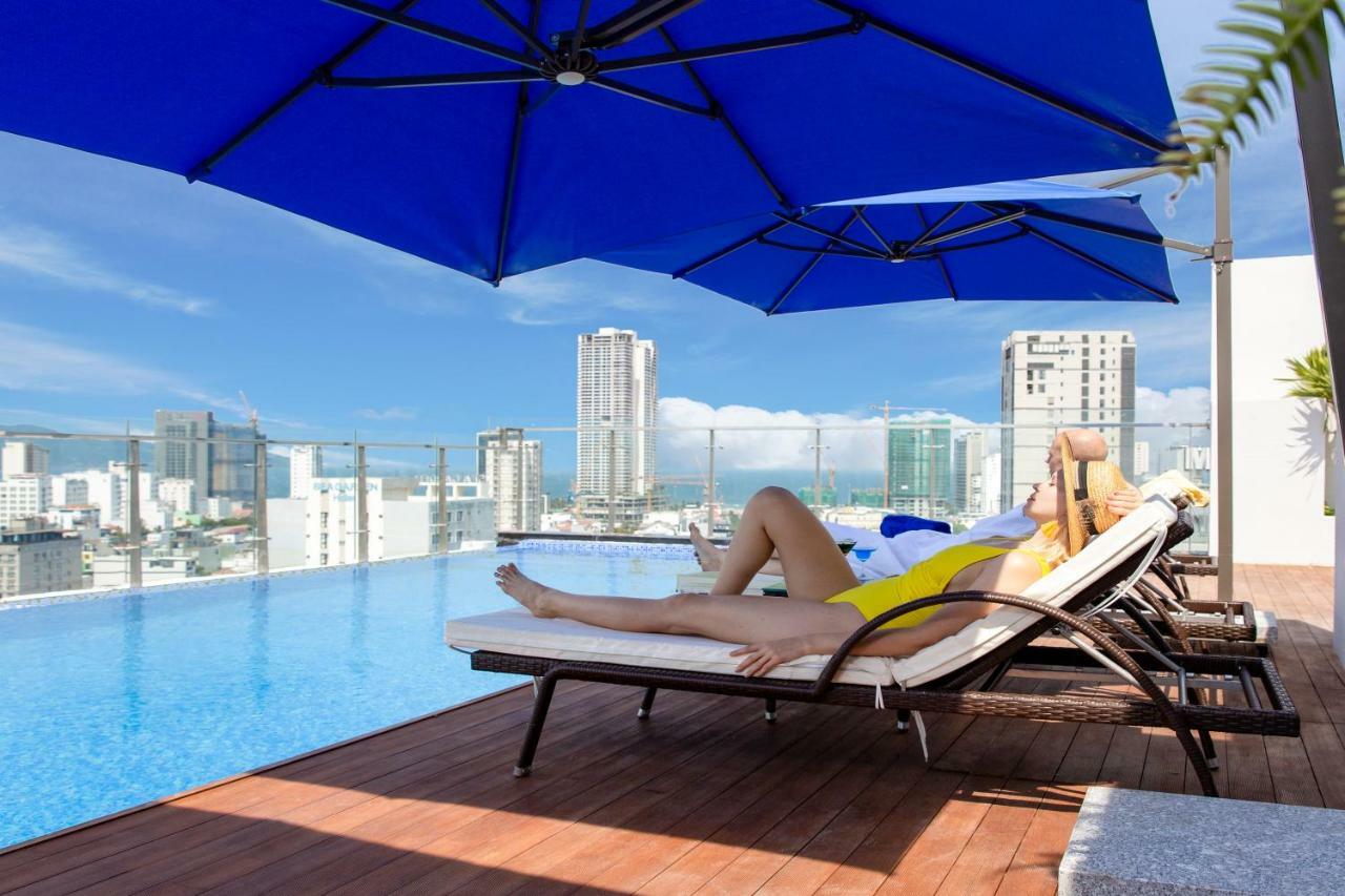 Cn Palace Boutique Hotel & Spa Da Nang Esterno foto