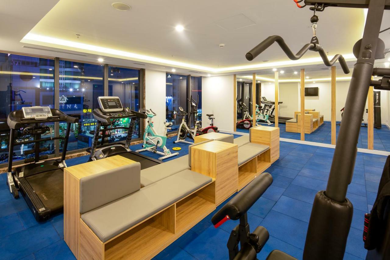 Cn Palace Boutique Hotel & Spa Da Nang Esterno foto